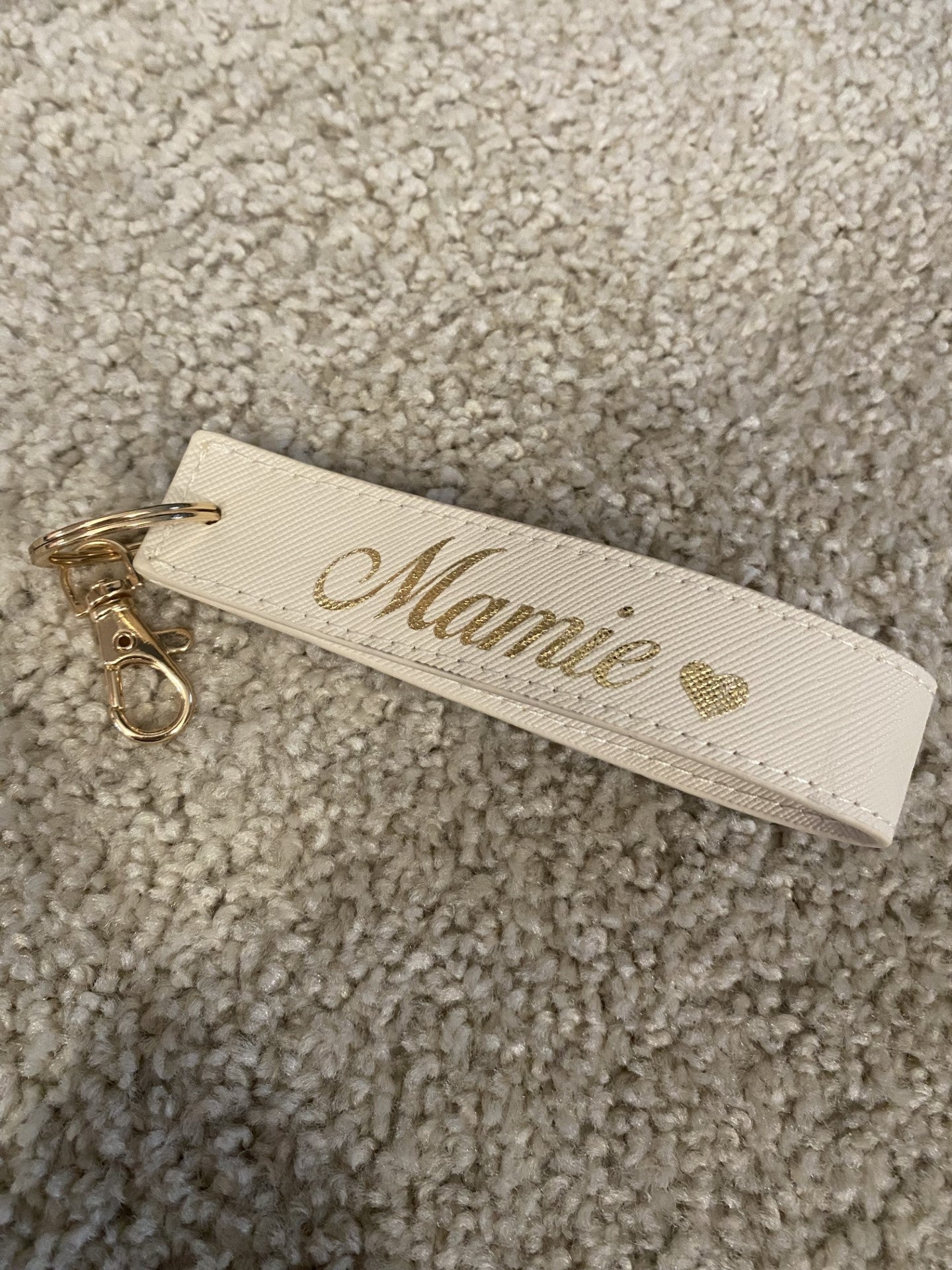 porte clé ou breloque sac beige